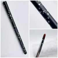 Pinsel 4 Nogtika professional gel brush with black spotted handle and premium mixed bristles for even gel application