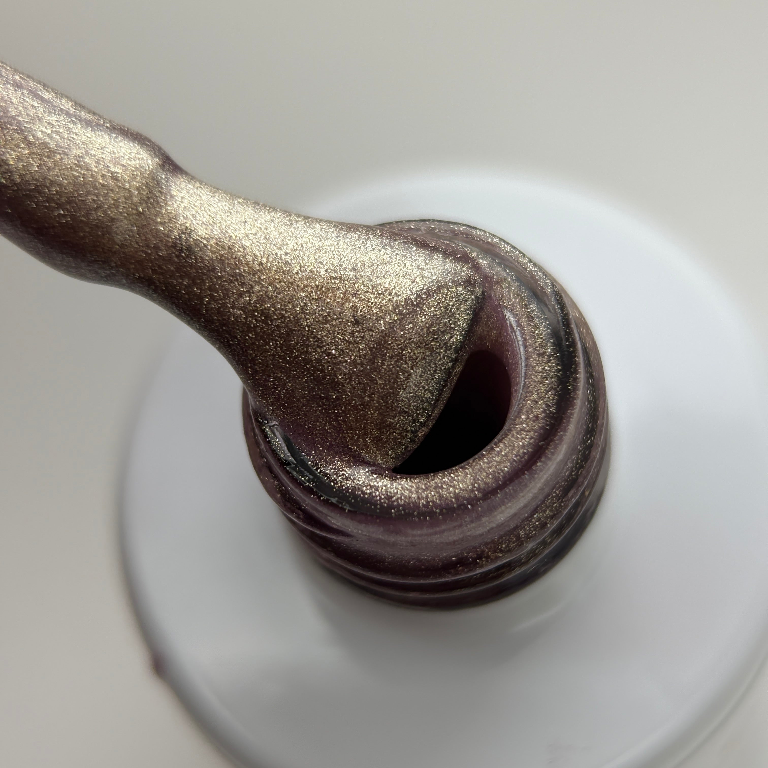 Лак для гелю Кіт-око відтінок Шампань Колекція 10мл.