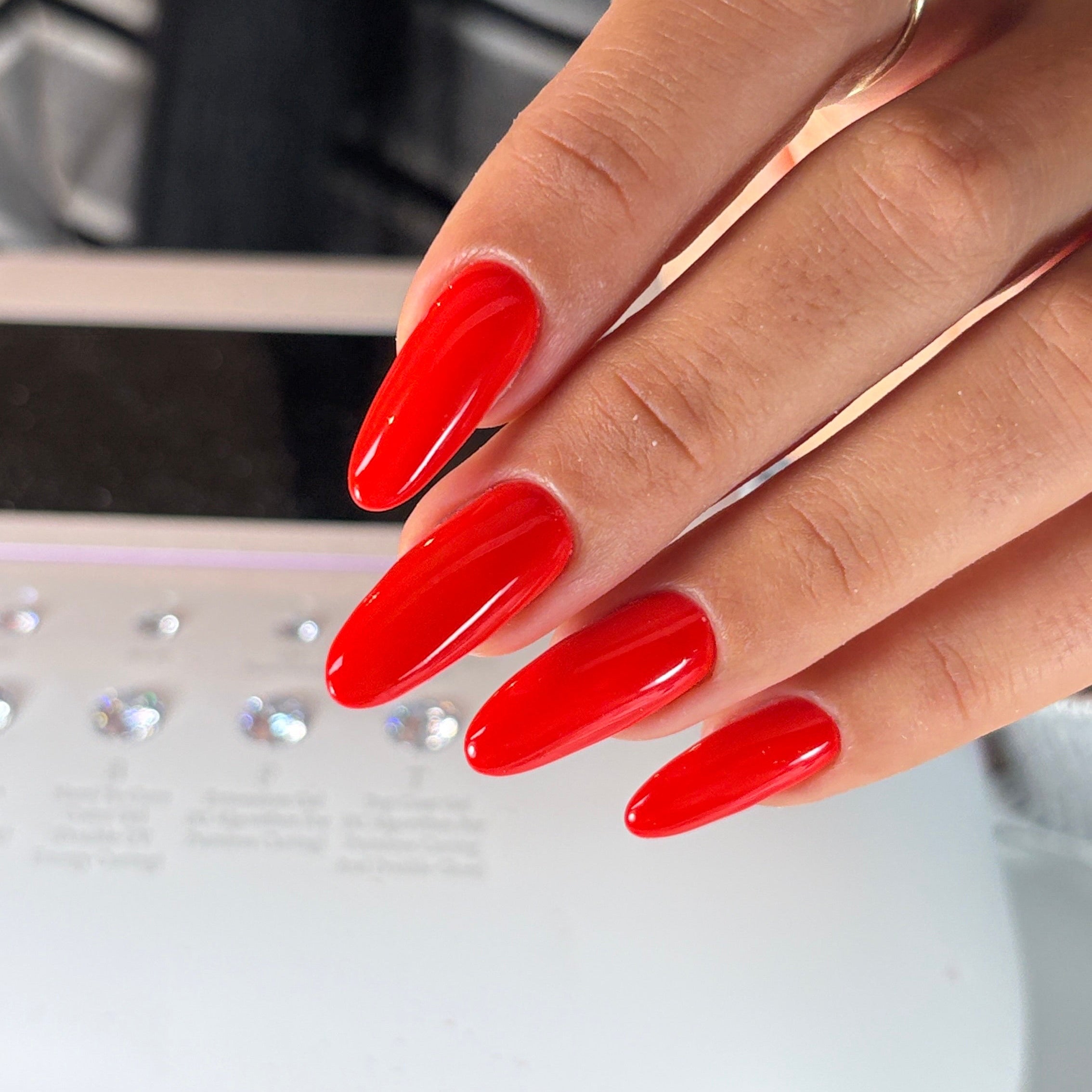 Gel Polish „Salsa“ 15 ml.