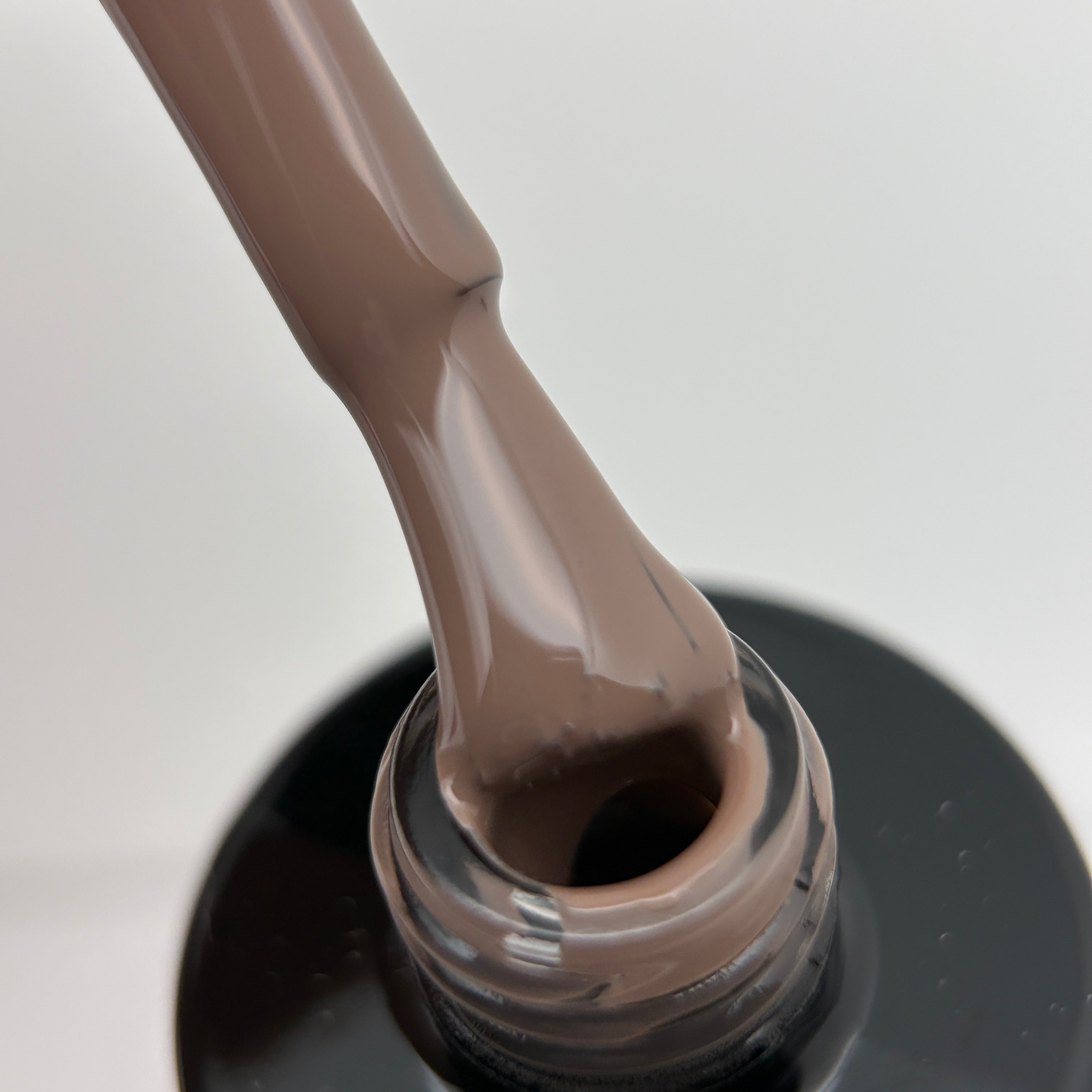 Gel Polish "Cloudy Taupe" 15ml.