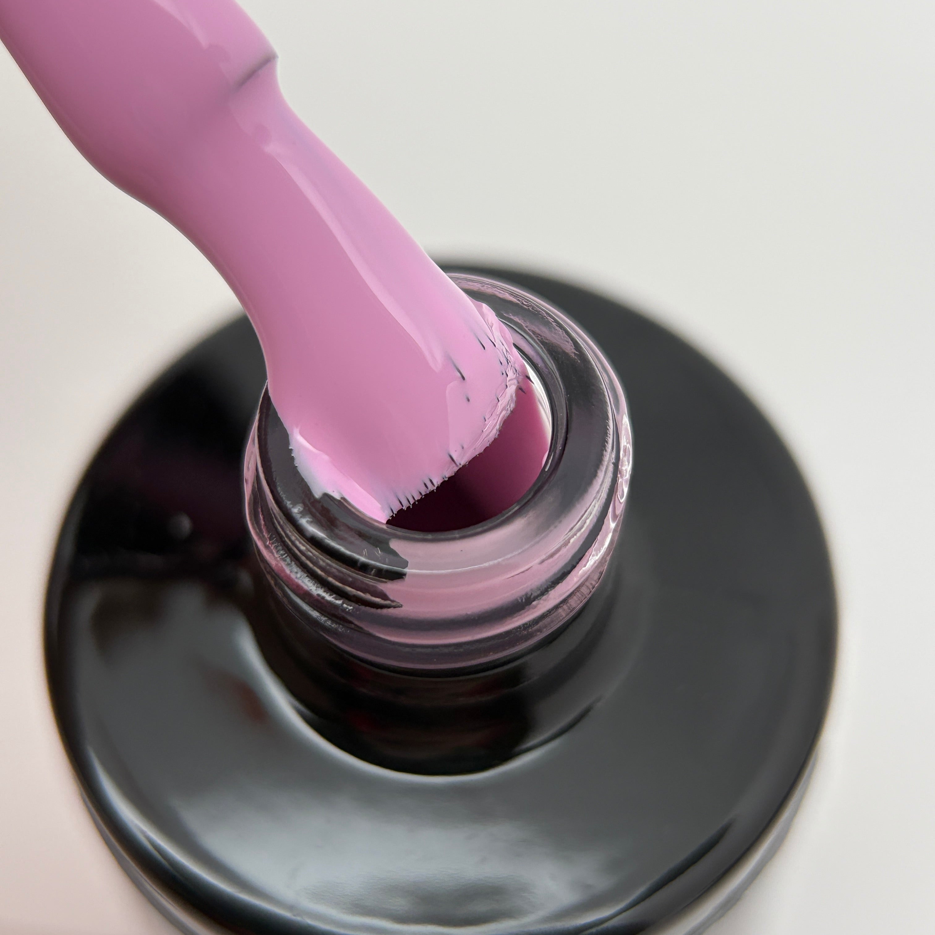 Gel Polish Lily 15 ml.