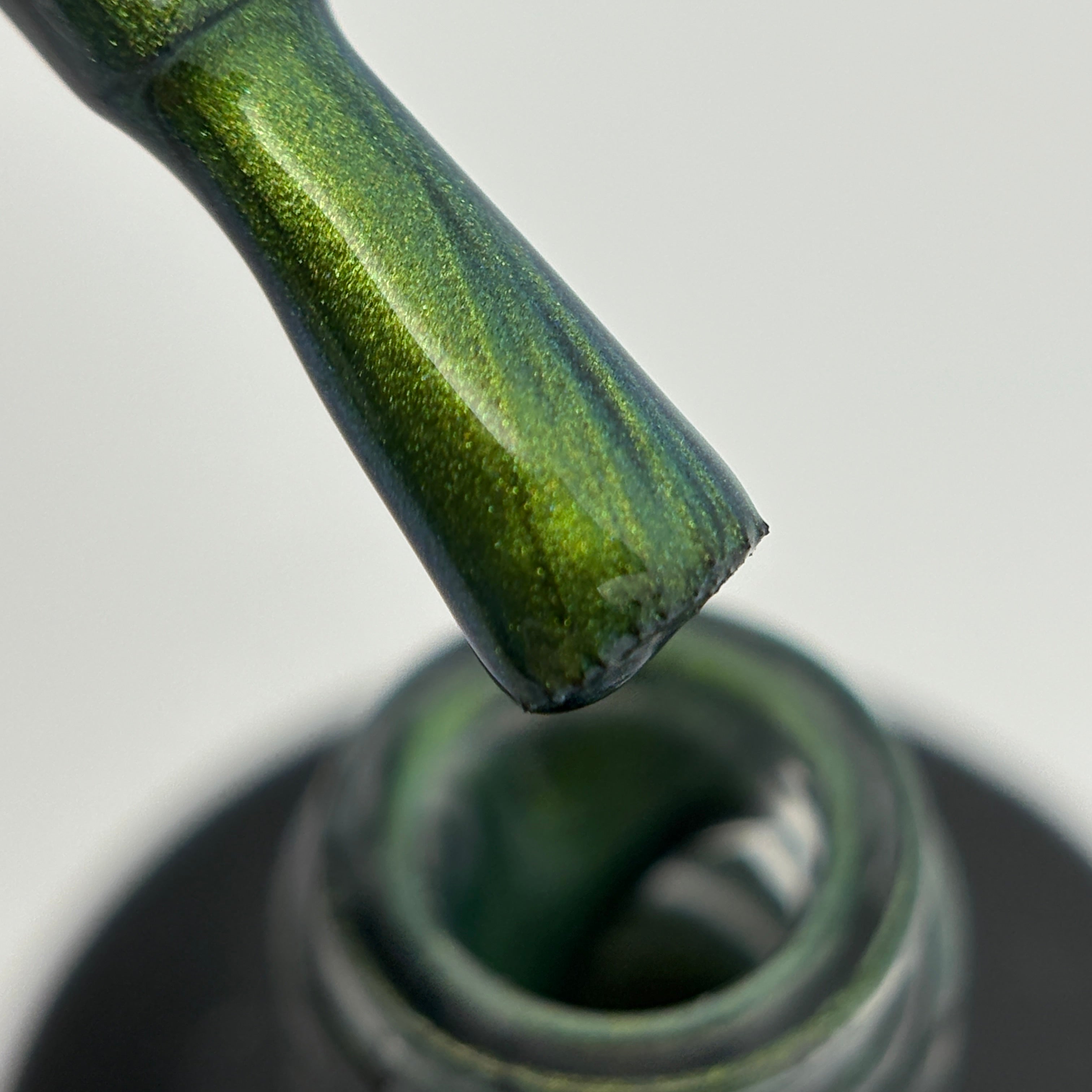 12D Cat-Eye Dopamine Collection Gel Polish 10ml.