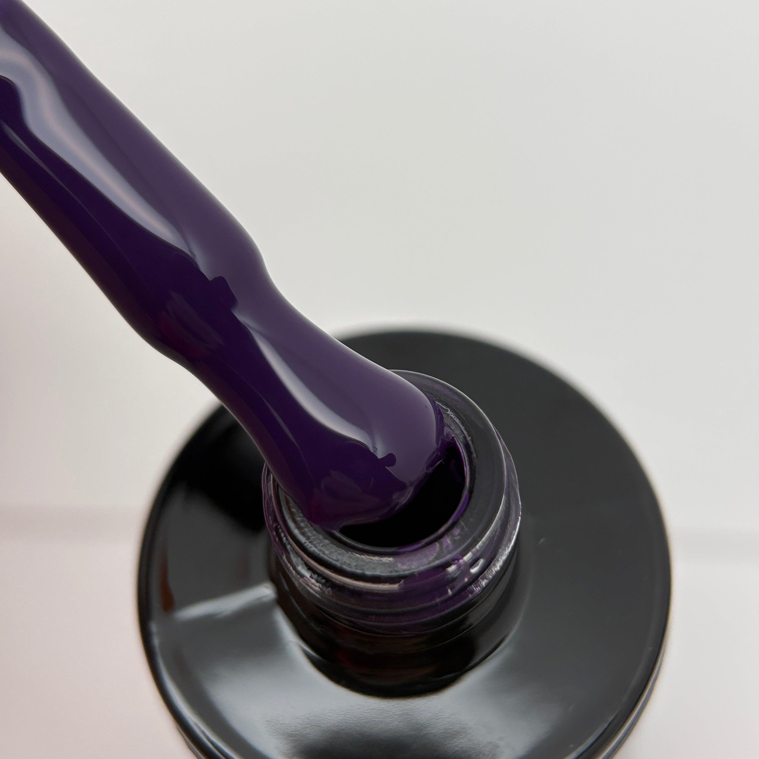 Gel Polish Amethyst 15 ml.