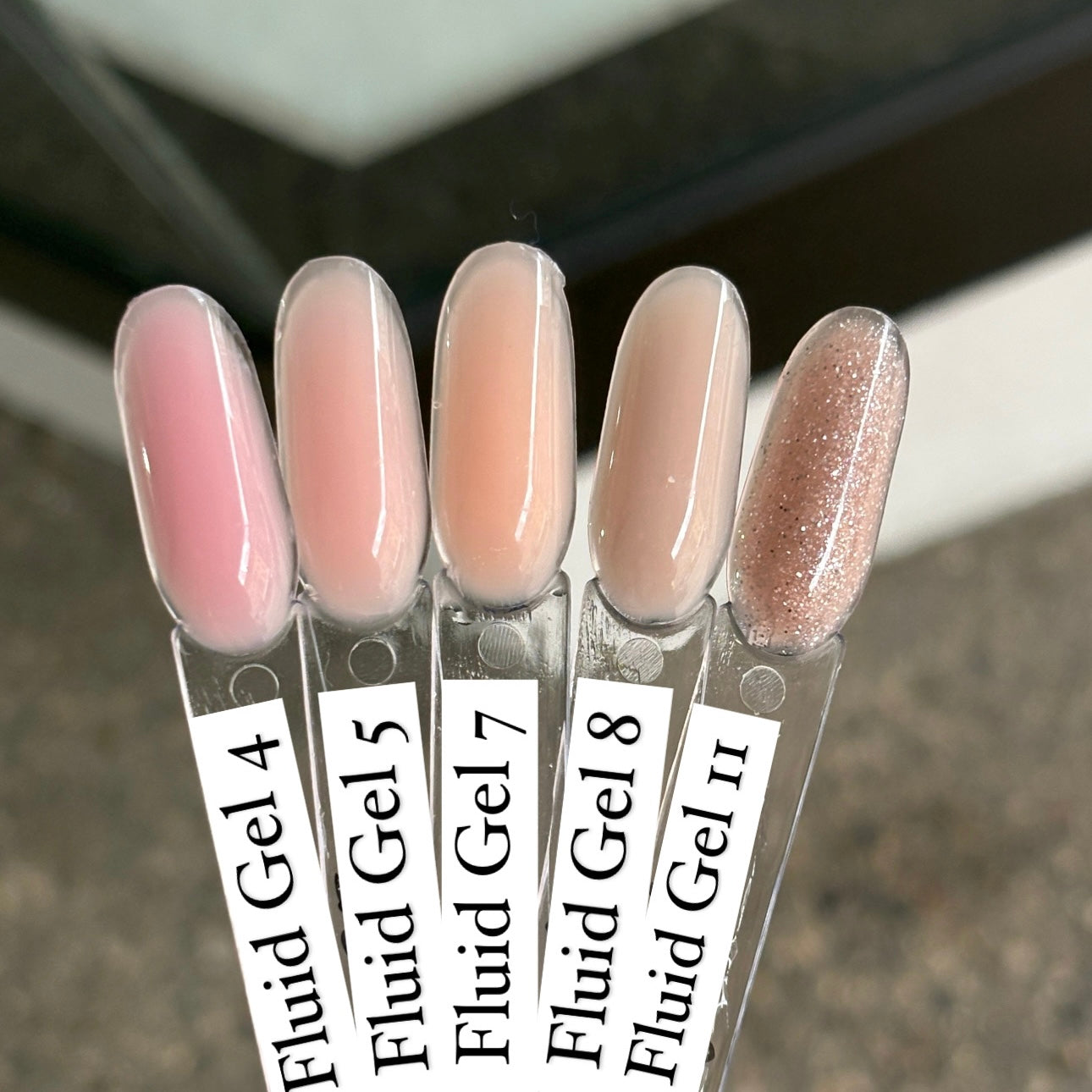 Флюид-гель ProfiNails – твой стильный маникюр начинается здесь! Закажи сейчас и будь в тренде!