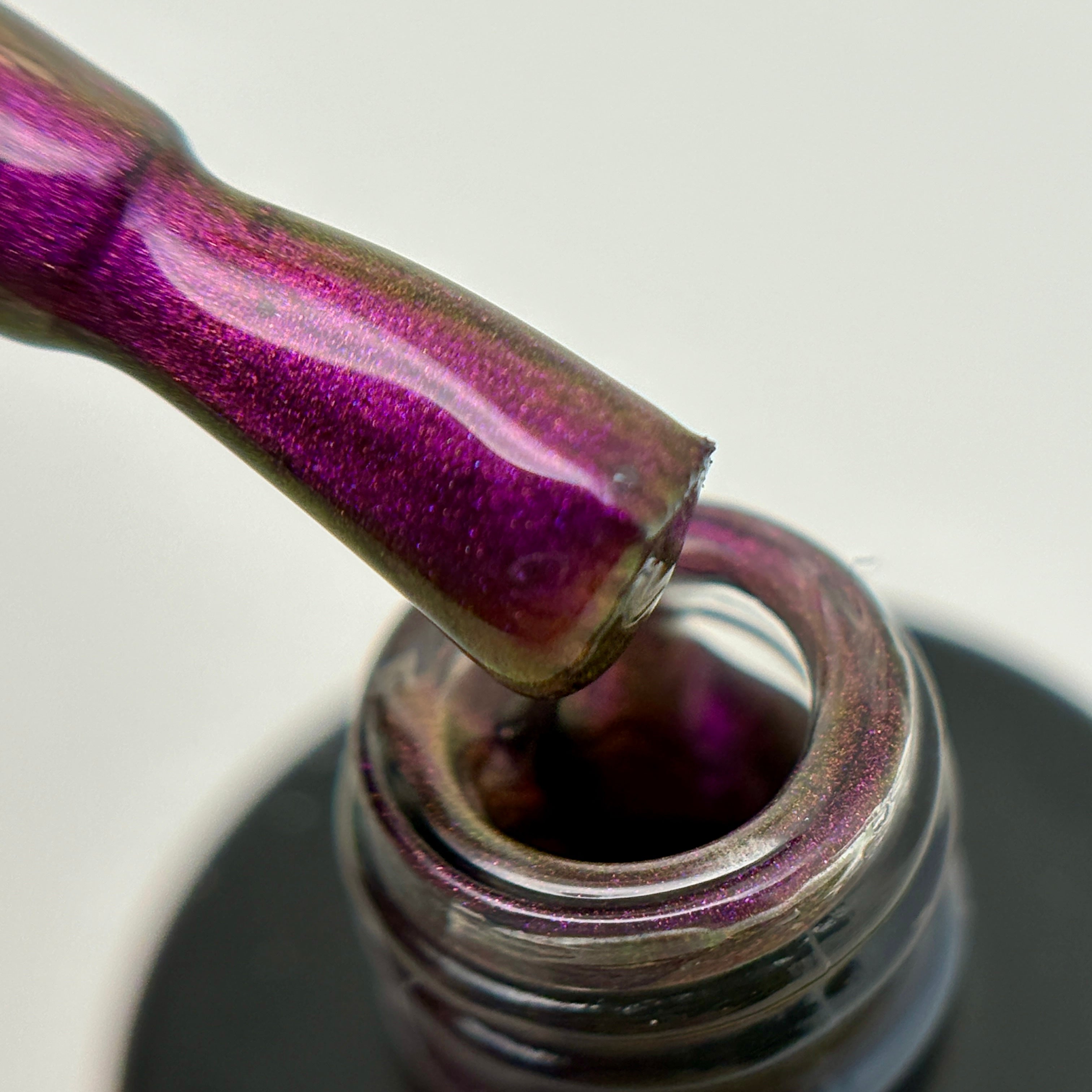 12D Cat-Eye Dopamine Collection Gel Polish 10ml.