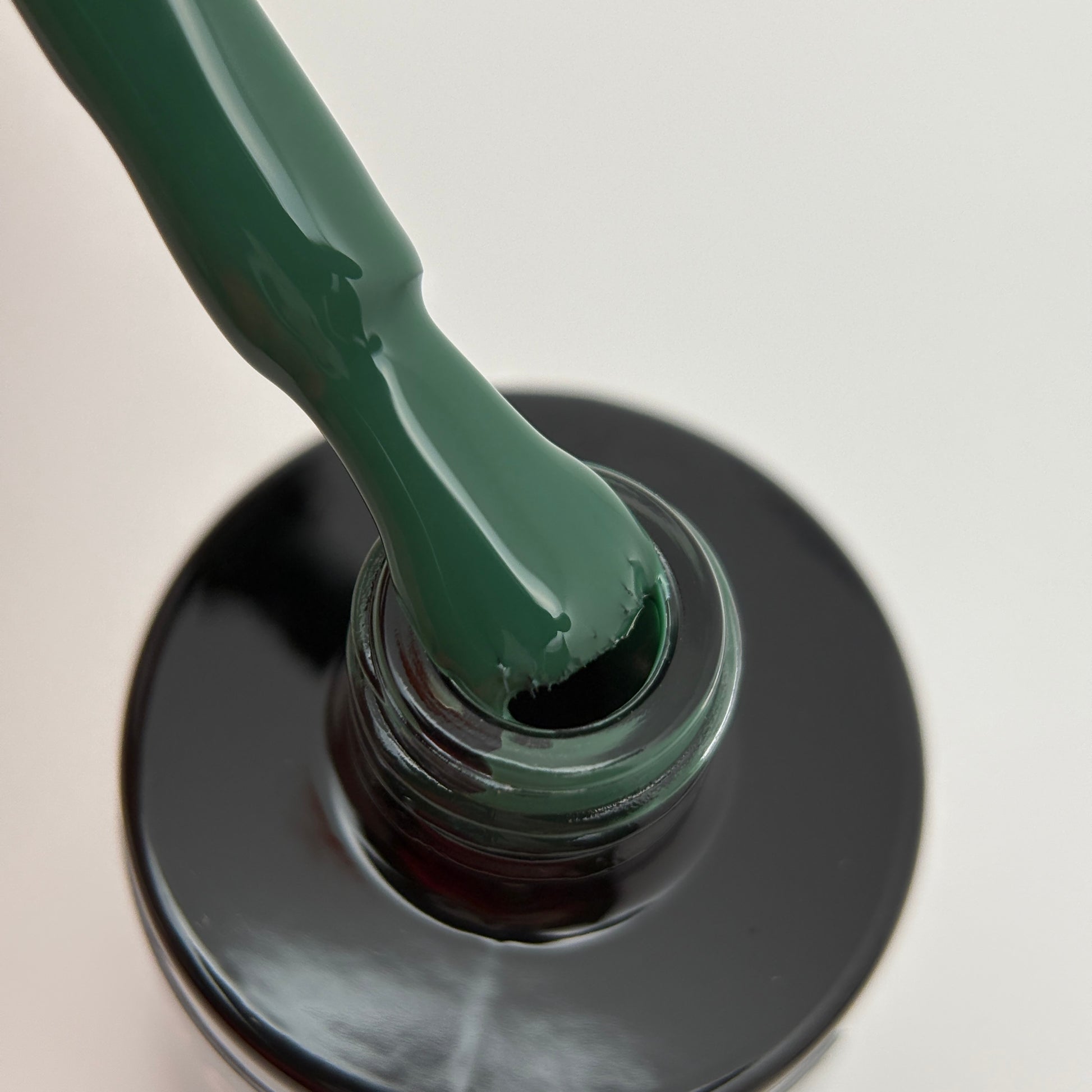 Gel Polish „Dark Ivy“ 15ml. ProfiNails