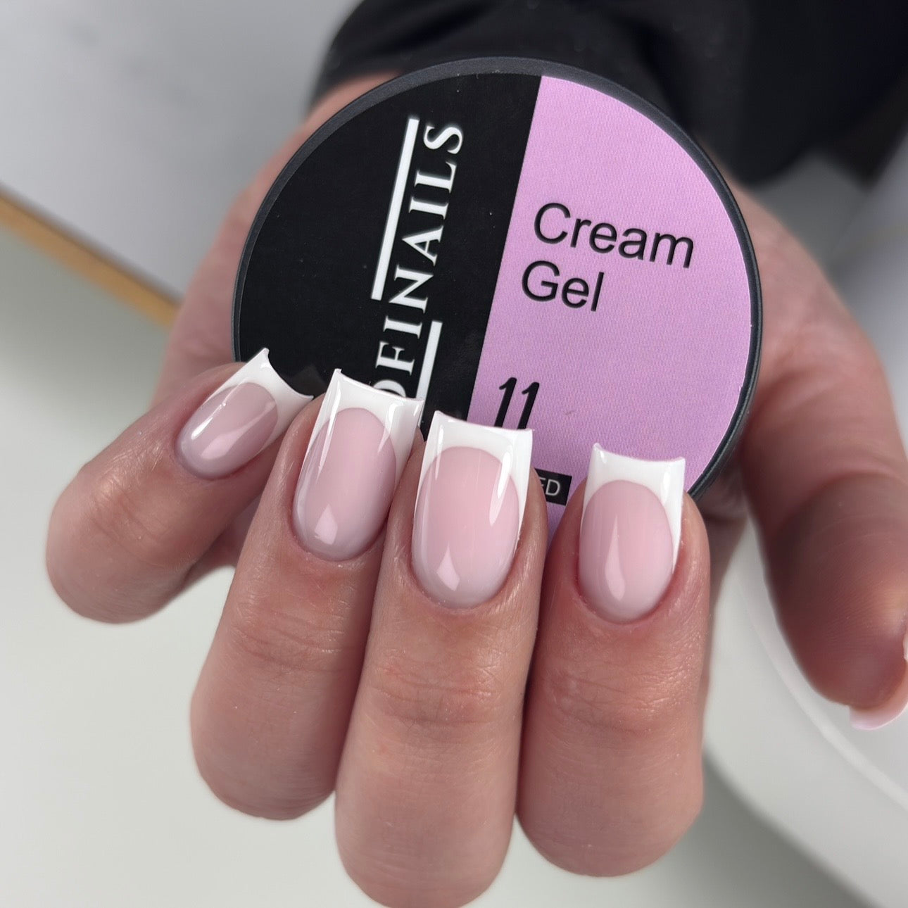 Liner Art Gel – Super White (mit feiner Pinselspitze) ProfiNails