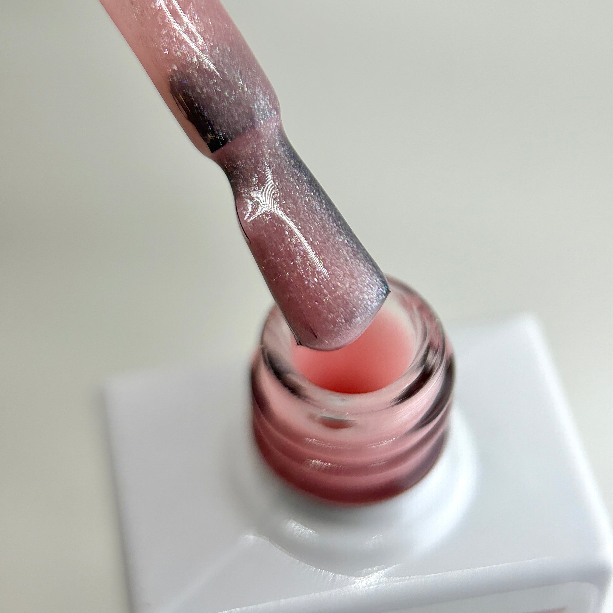 Rubber Base mit Schimmer 8ml