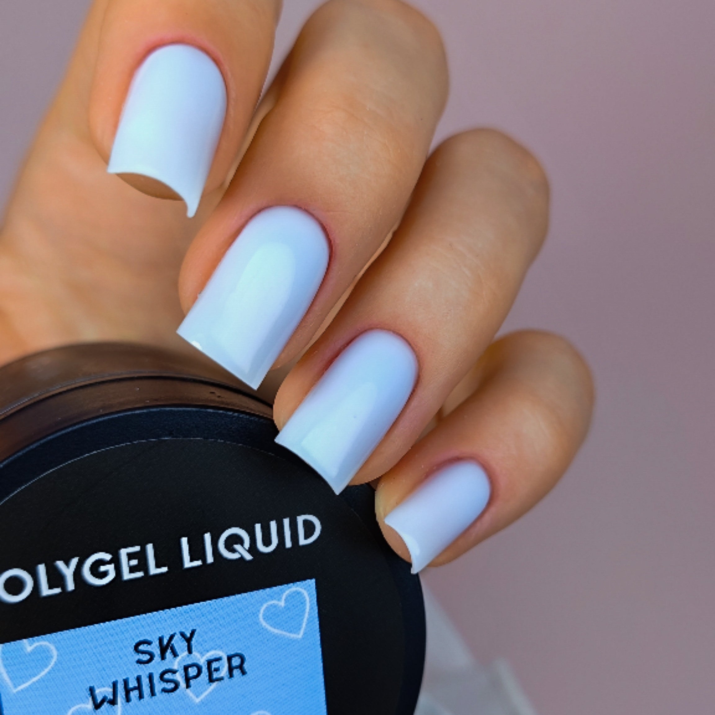 Pastel Liquid Polygel Collection – Zarte Eleganz für moderne Nageldesigns