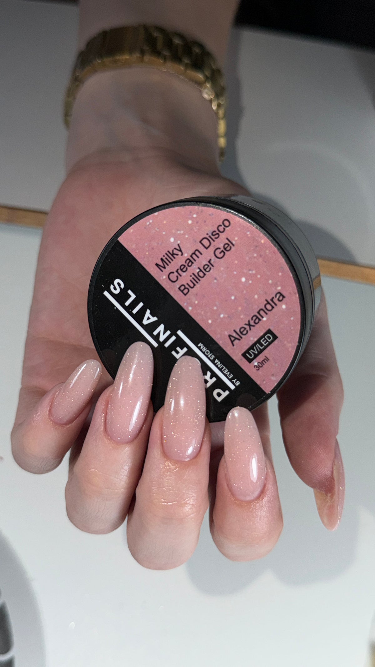 Shimmer Nude Builder Gel – zarte Eleganz mit funkelndem Effekt ProfiNails