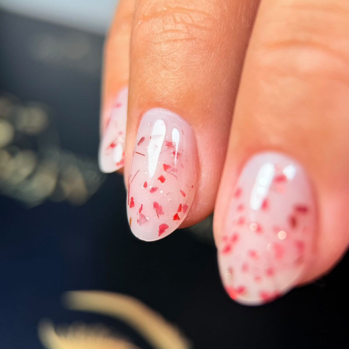 Garden Flower Gel Collection – Aufbaugel mit Blüten & funkelnden Glitterpartikeln 30ml. ProfiNails