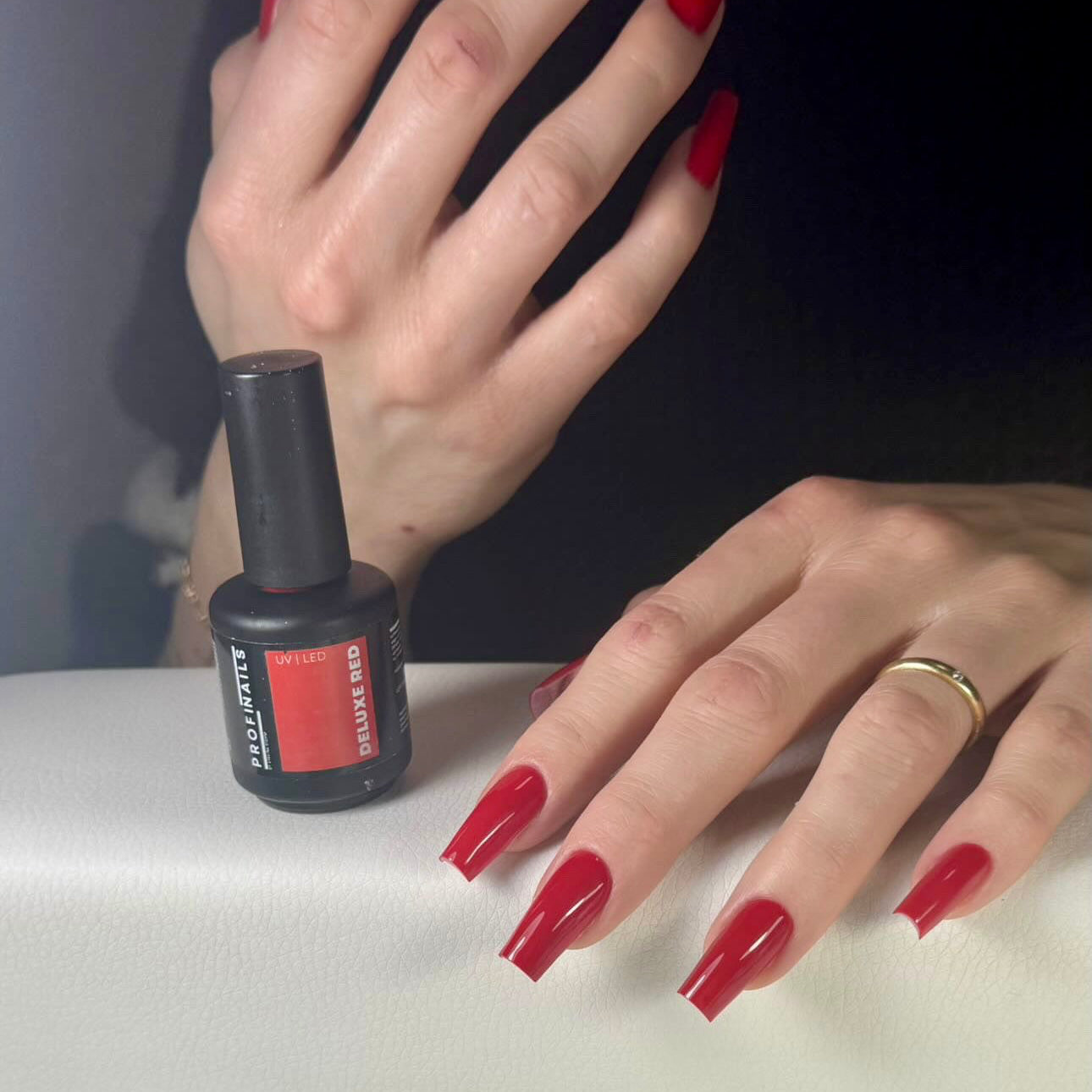 Deluxe Red Gel Polish ProfiNails