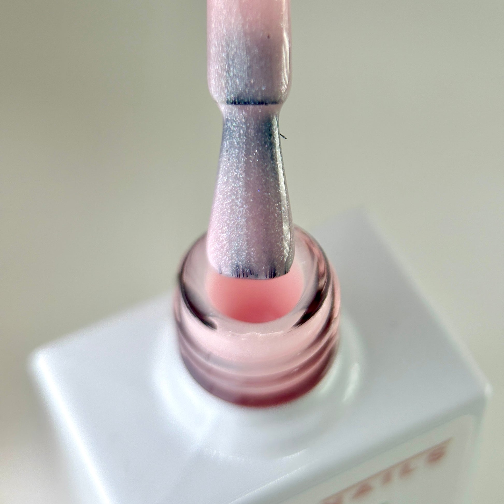 Rubber Base mit Schimmer 8ml ProfiNails