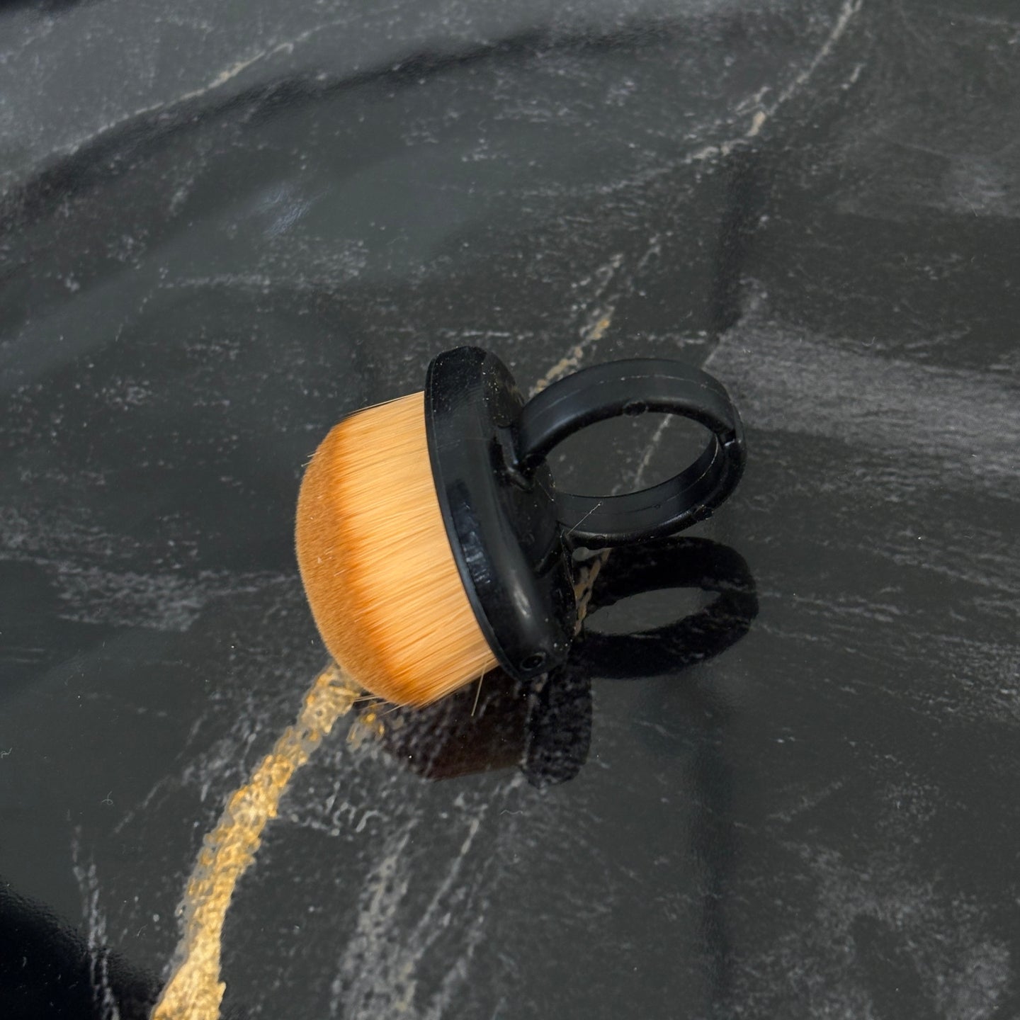 Ring Bürste